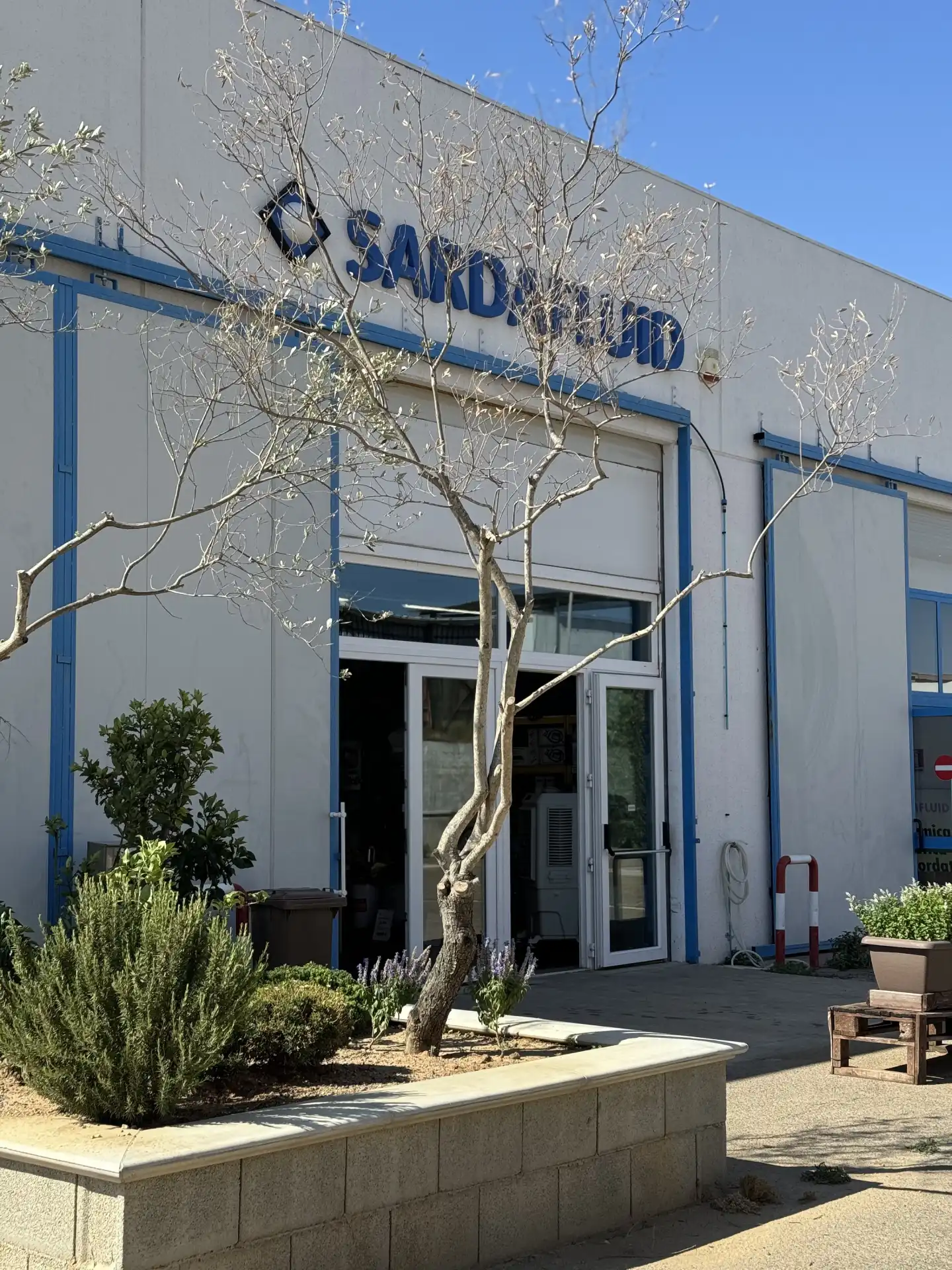 entrata store sardafluid